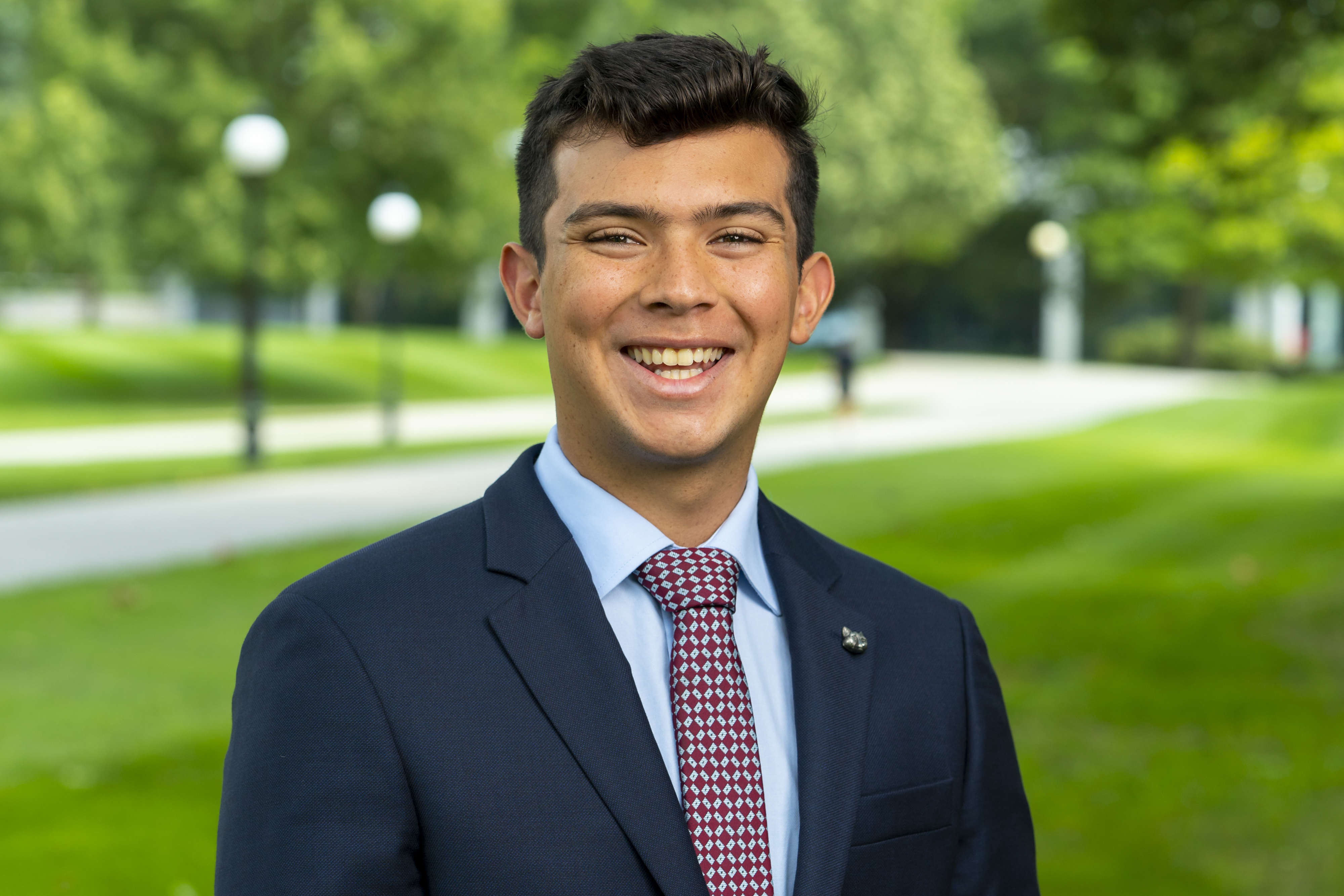 https://sga.staging.it.marist.edu/img/people/SGA_2021/2021_09_08_SGA_Martin Varona Vasquez_DSC4710_c.JPG